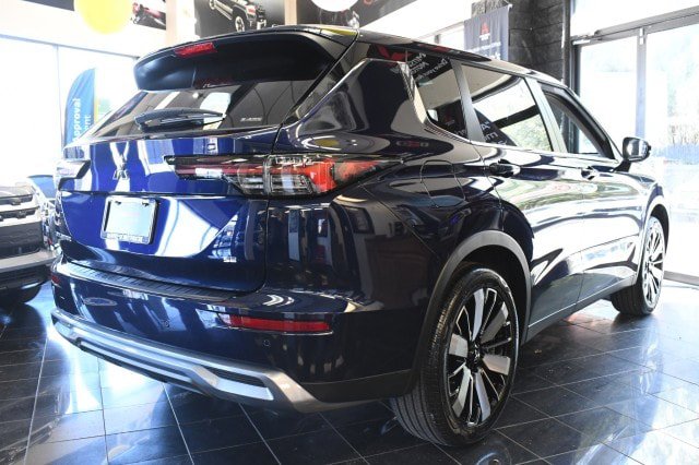 New 2026 Mitsubishi Outlander SE AWD/4WD image 17