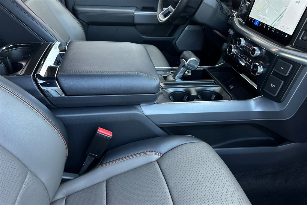 New 2025 Ford F150 Lariat w/ Equipment Group 502A High image 12