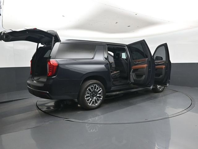 Used 2024 GMC Yukon XL Denali Ultimate AWD/4WD image 48