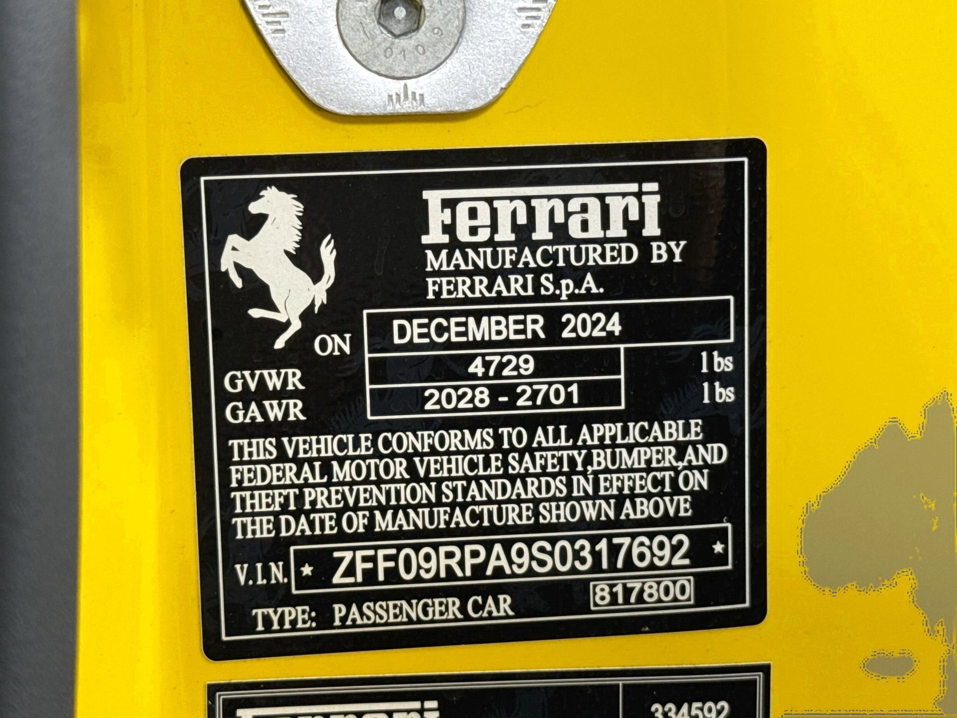 Certified 2025 Ferrari Roma Spider RWD image 29