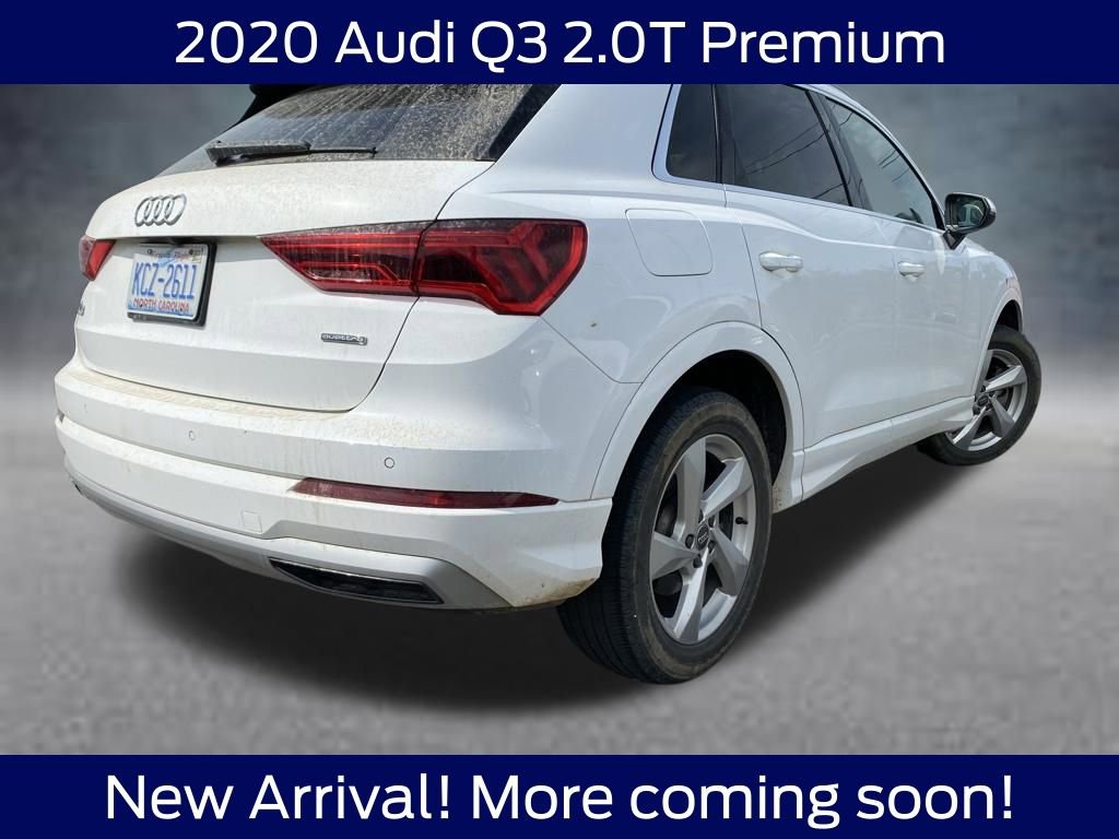 Used 2020 Audi Q3 2.0T Premium AWD/4WD image 2