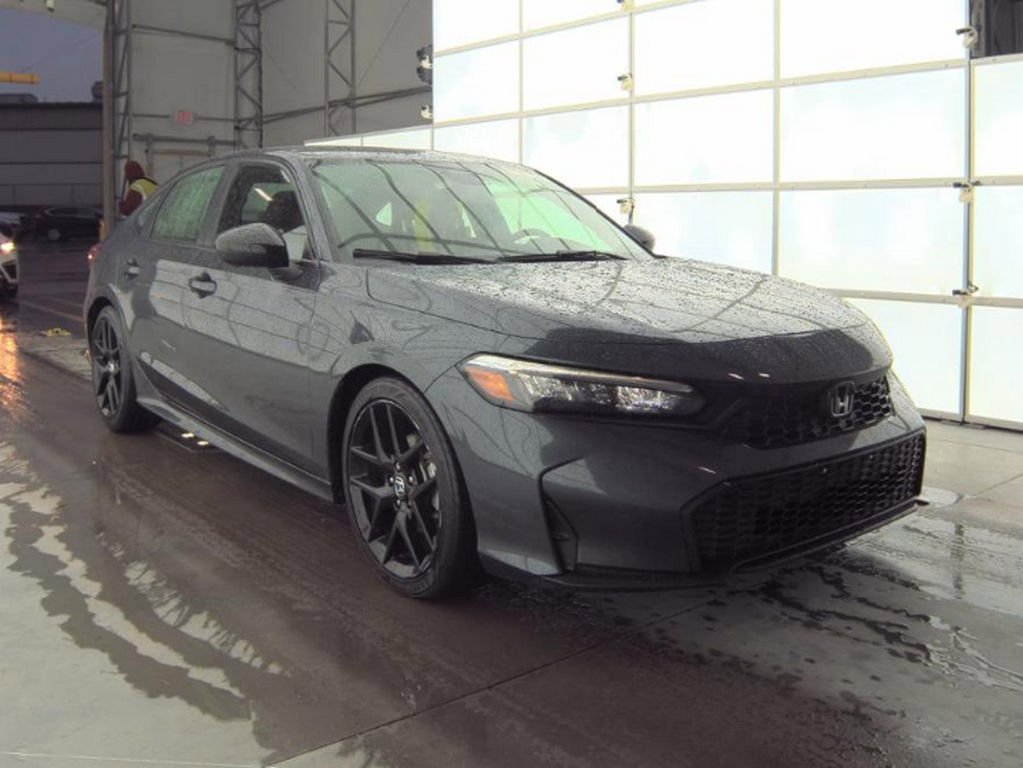 Used 2025 Honda Civic Sport image 4