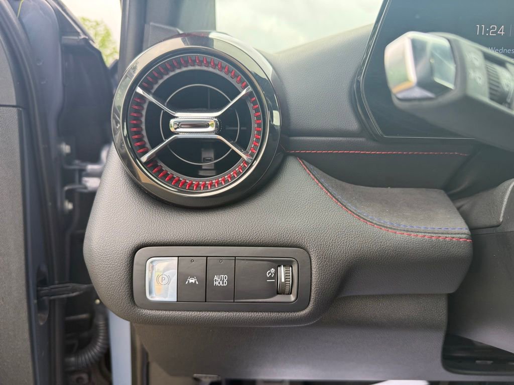 Used 2025 Chevrolet Blazer EV RS AWD/4WD image 36