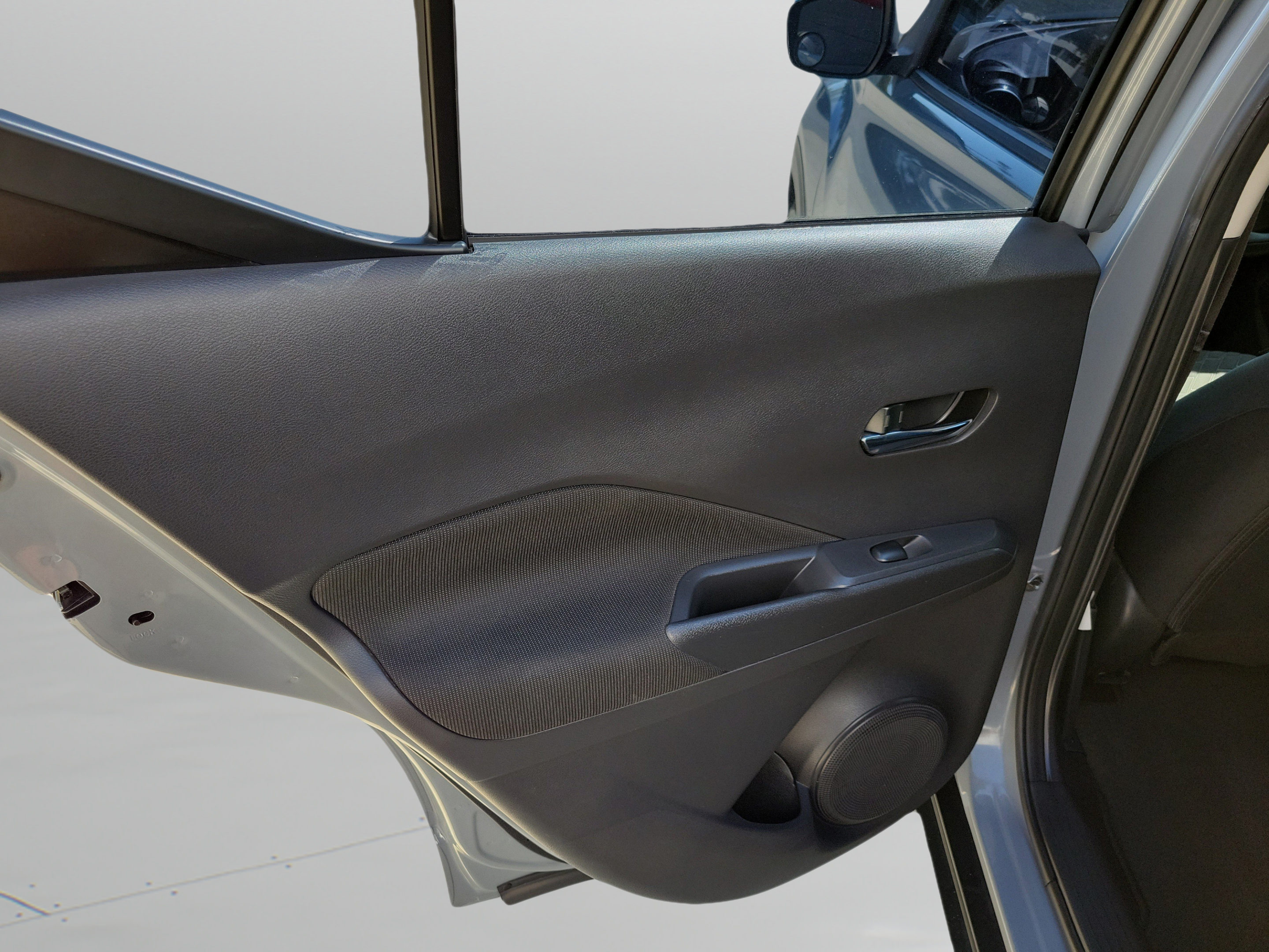 Used 2021 Nissan Kicks SV FWD image 24