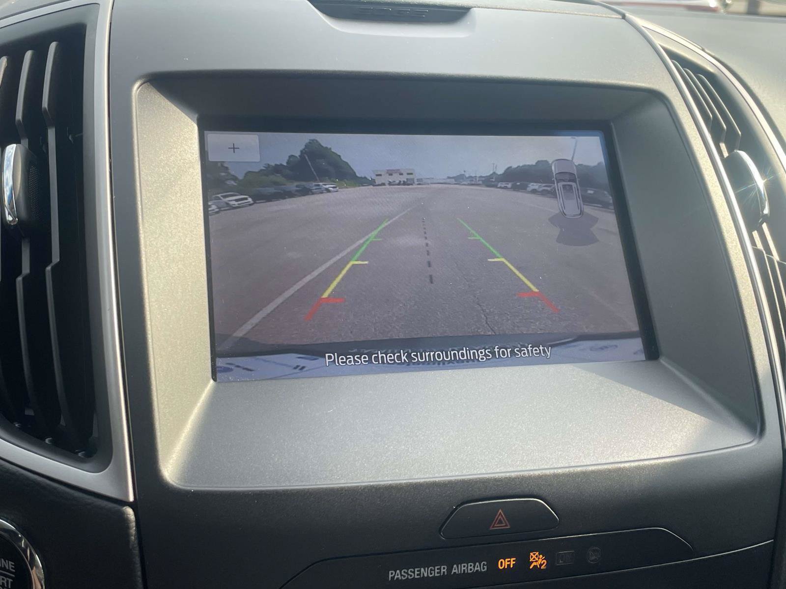 Used 2020 Ford Edge SEL w/ Convenience Package FWD image 16