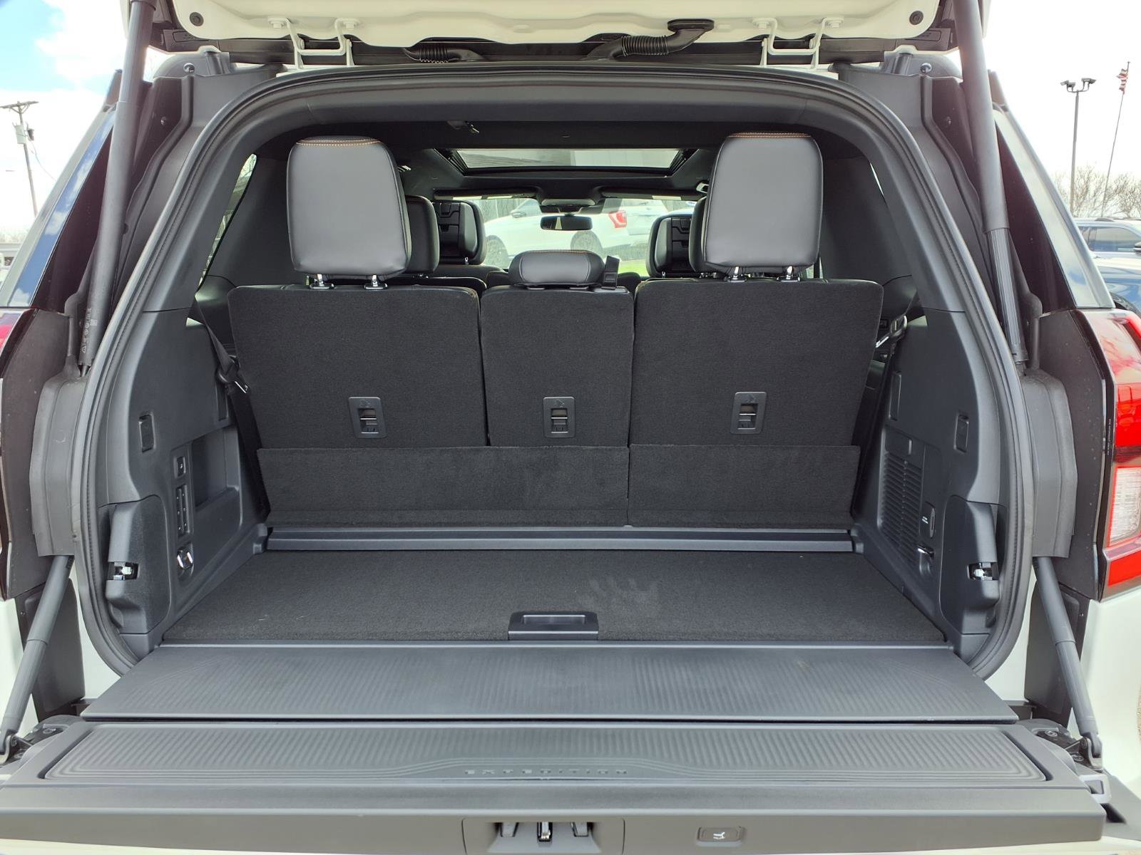 New 2026 Ford Expedition Tremor image 11