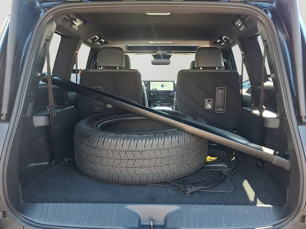 Used 2024 Lexus GX 550 w/ Accessory Package (Z1) AWD/4WD image 28