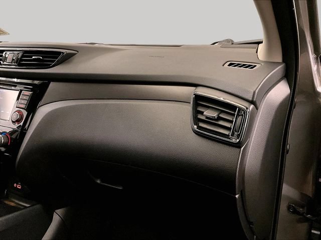 Used 2021 Nissan Rogue Sport S AWD/4WD image 15