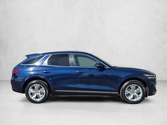 Used 2022 Genesis GV70 2.5T AWD/4WD image 4