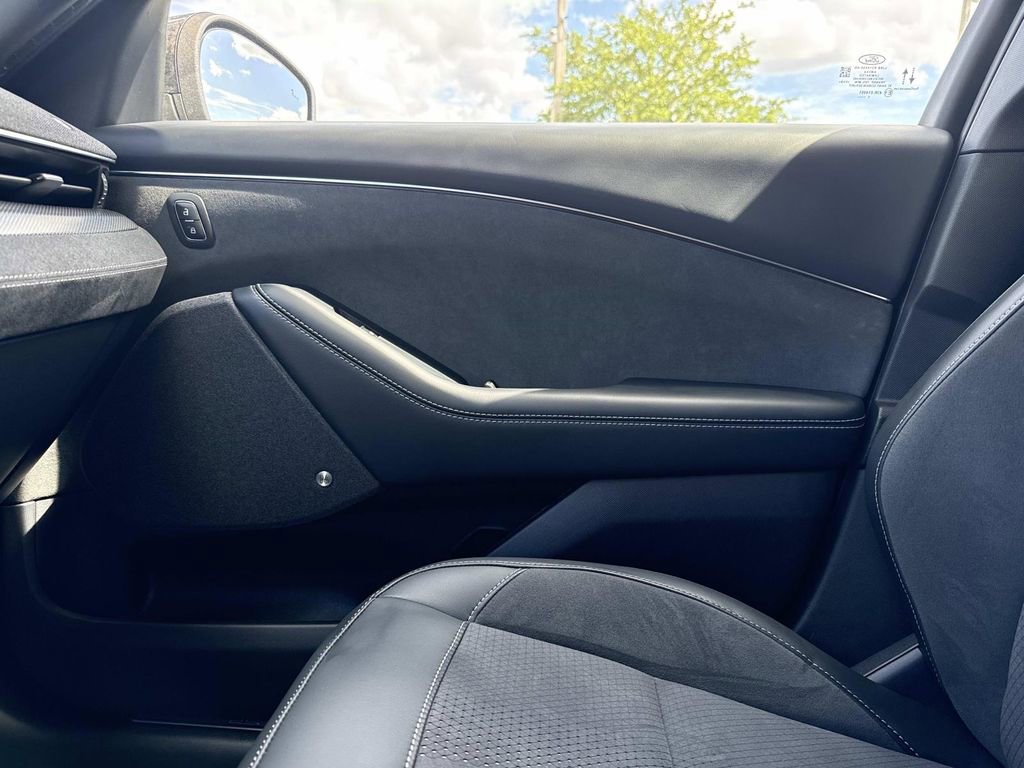 Used 2021 Ford Mustang Mach-E GT w/ GT Performance Edition AWD/4WD image 30