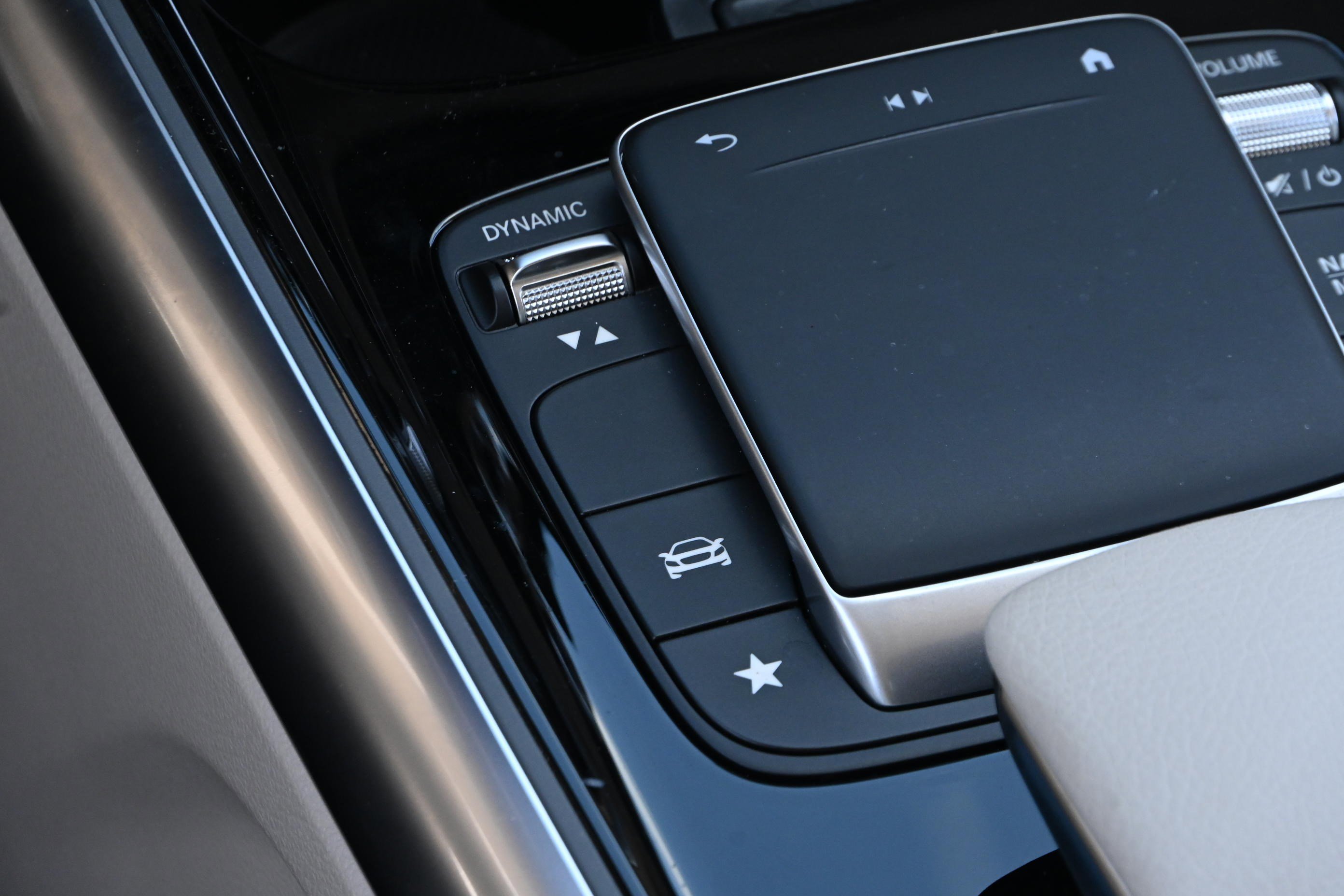 Used 2022 Mercedes-Benz GLA 250 image 32