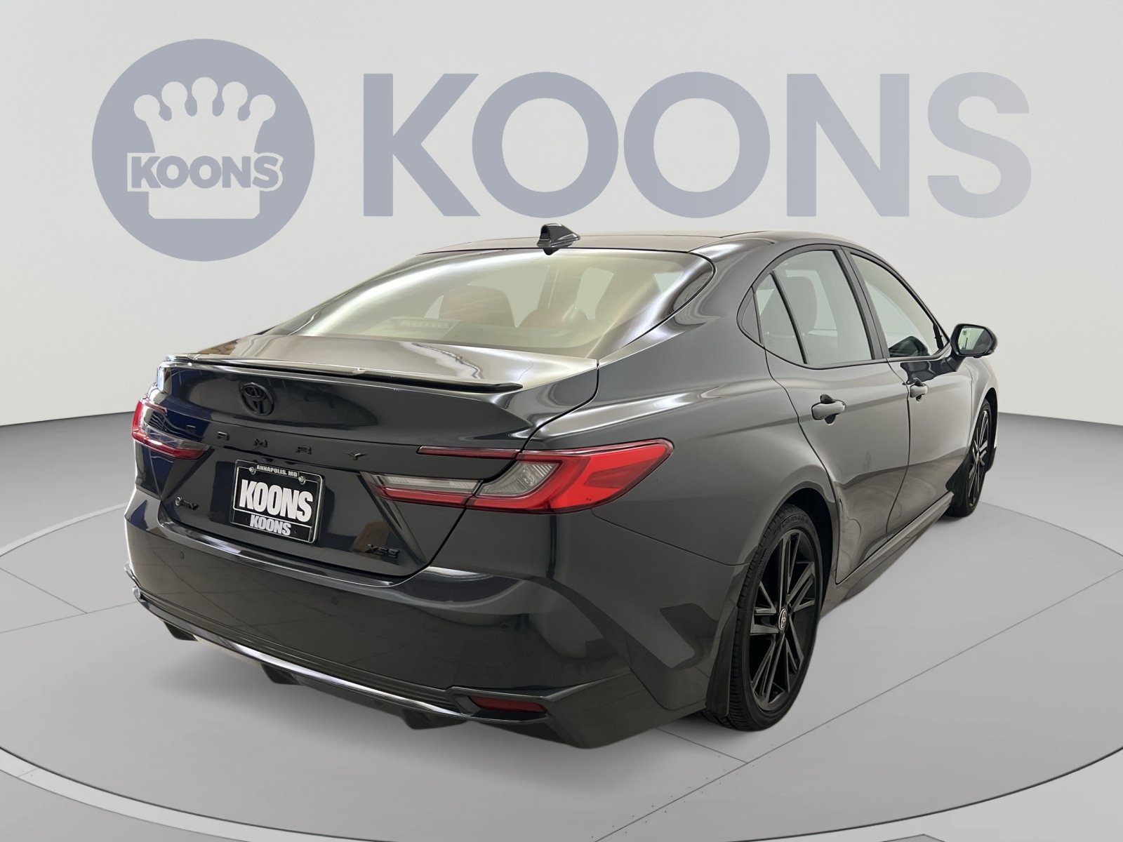 Used 2025 Toyota Camry XSE w/ Premium Plus Package FWD image 8