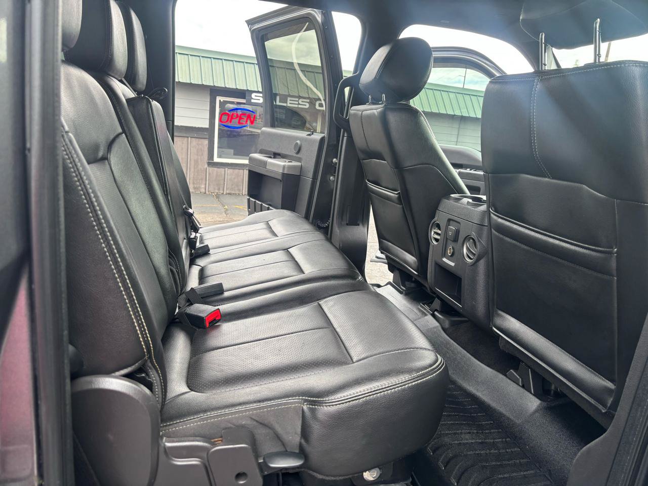 Used 2013 Ford F350 Lariat w/ Lariat Ultimate Pkg AWD/4WD image 10