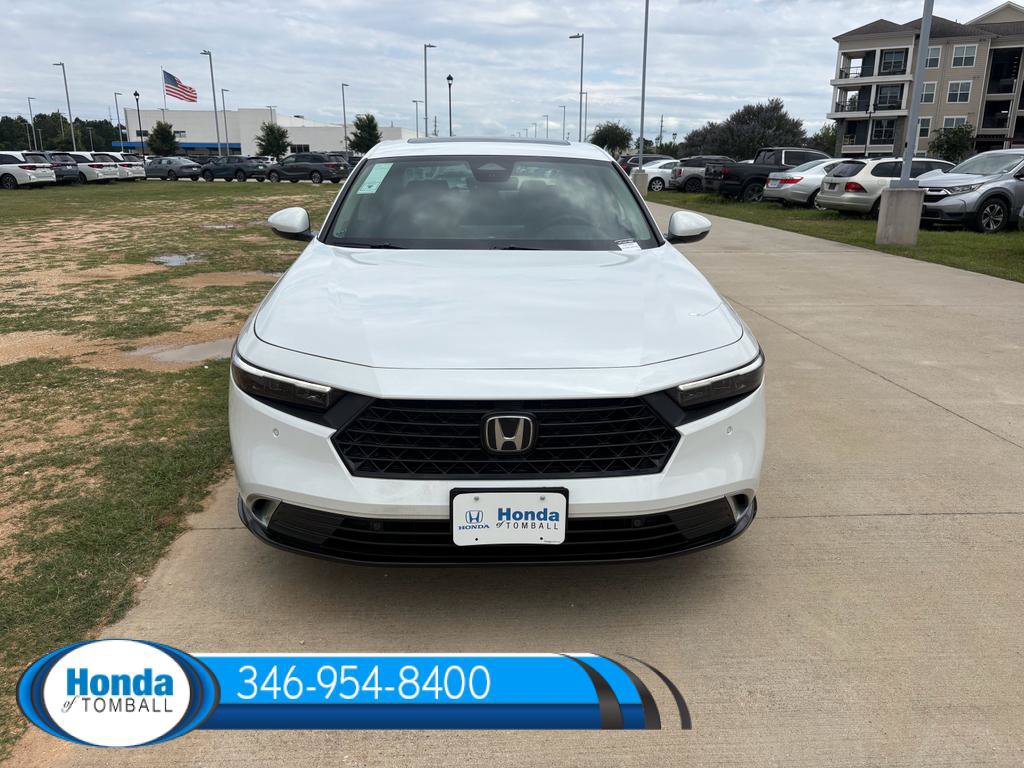 New 2026 Honda Accord Hybrid Touring image 2