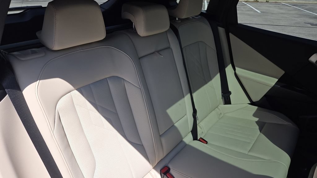 Used 2025 BMW X3 M50 AWD/4WD image 14