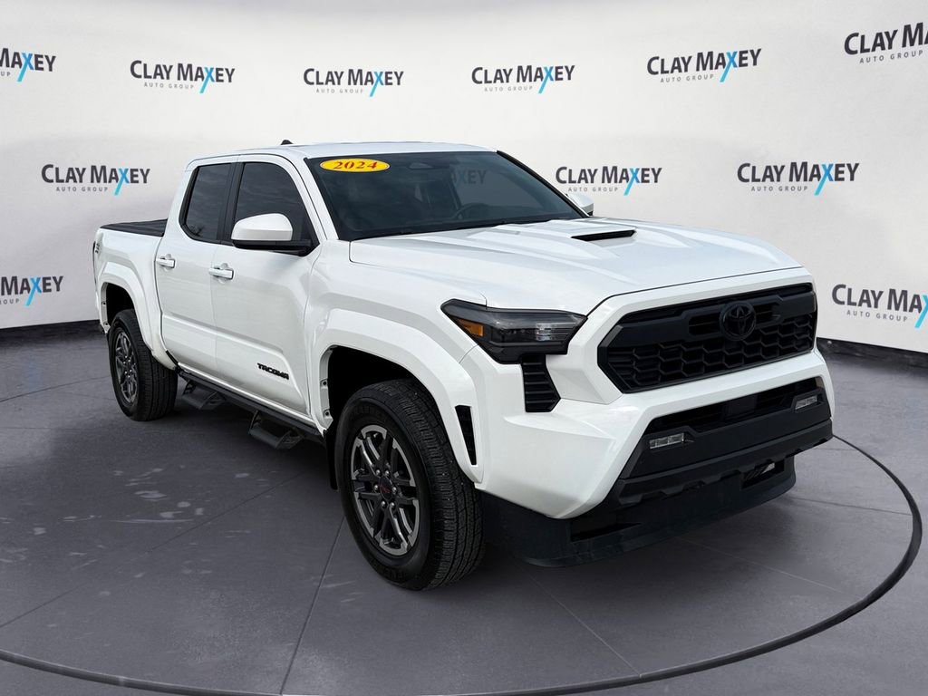 Used 2024 Toyota Tacoma TRD Sport image 7