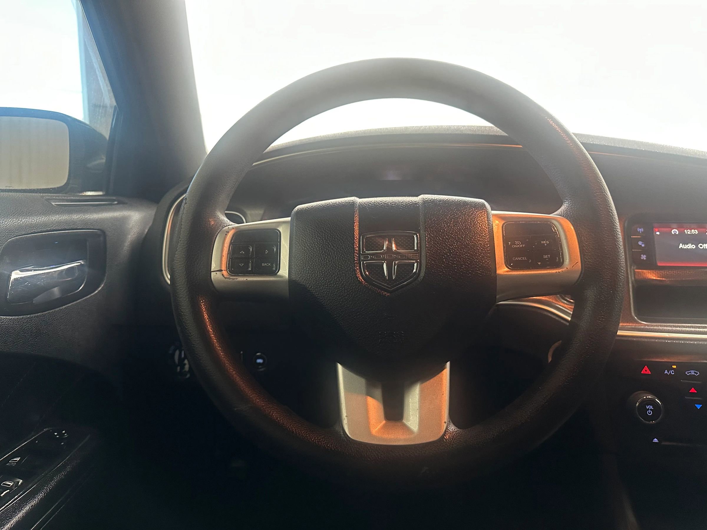 Used 2014 Dodge Charger SE image 19