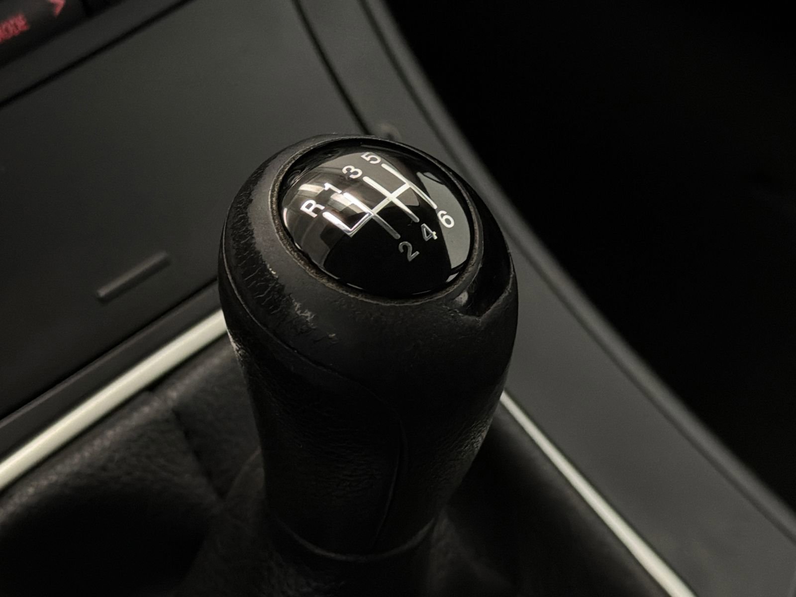 Used 2013 MAZDA MAZDA3 i Touring FWD image 27