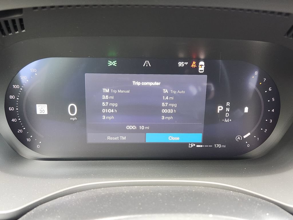 New 2026 Volvo XC60 B5 Plus w/ Climate Package AWD/4WD image 7