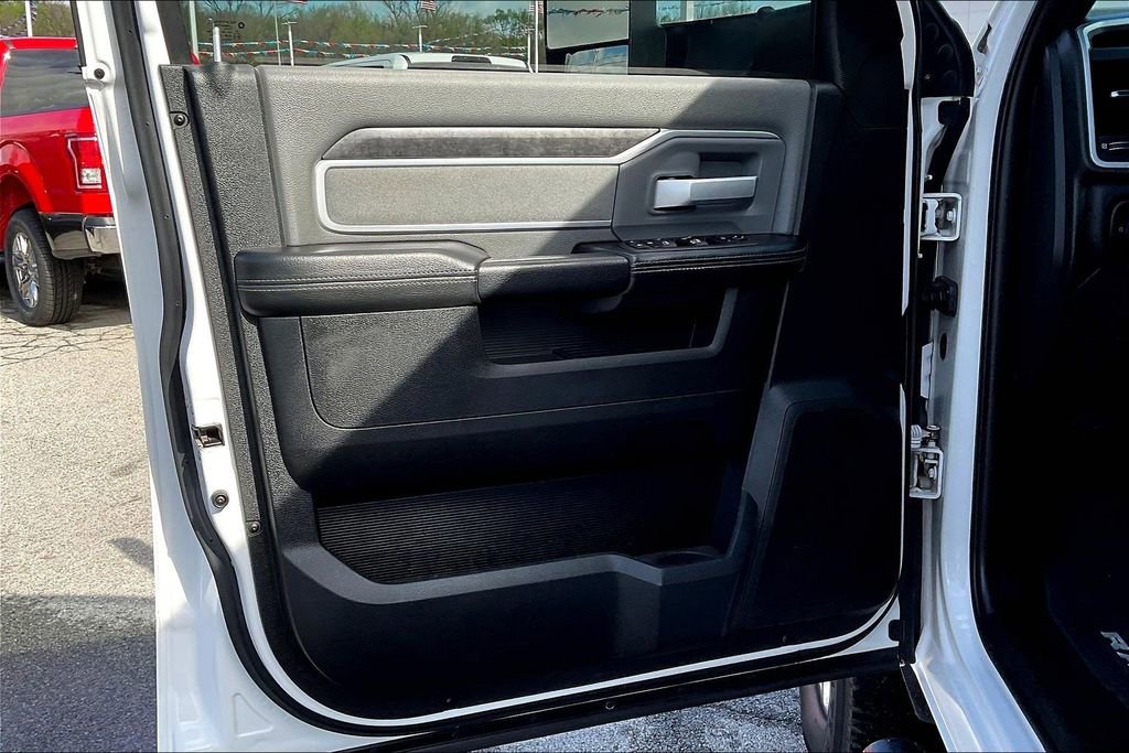Used 2021 RAM 2500 Big Horn w/ Level 1 Equipment Group AWD/4WD image 18