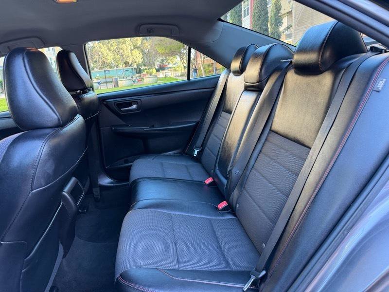 Used 2016 Toyota Camry SE FWD image 84