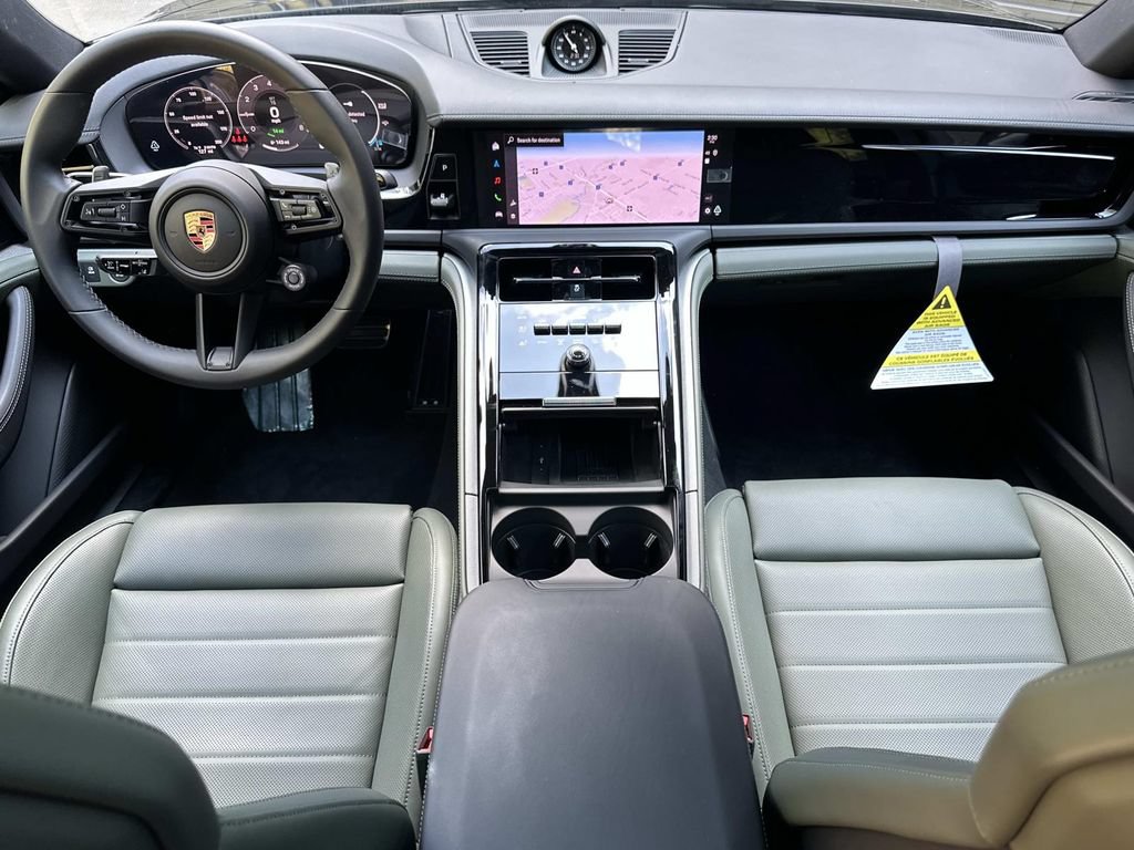 New 2025 Porsche Panamera 4 E-Hybrid AWD/4WD image 14