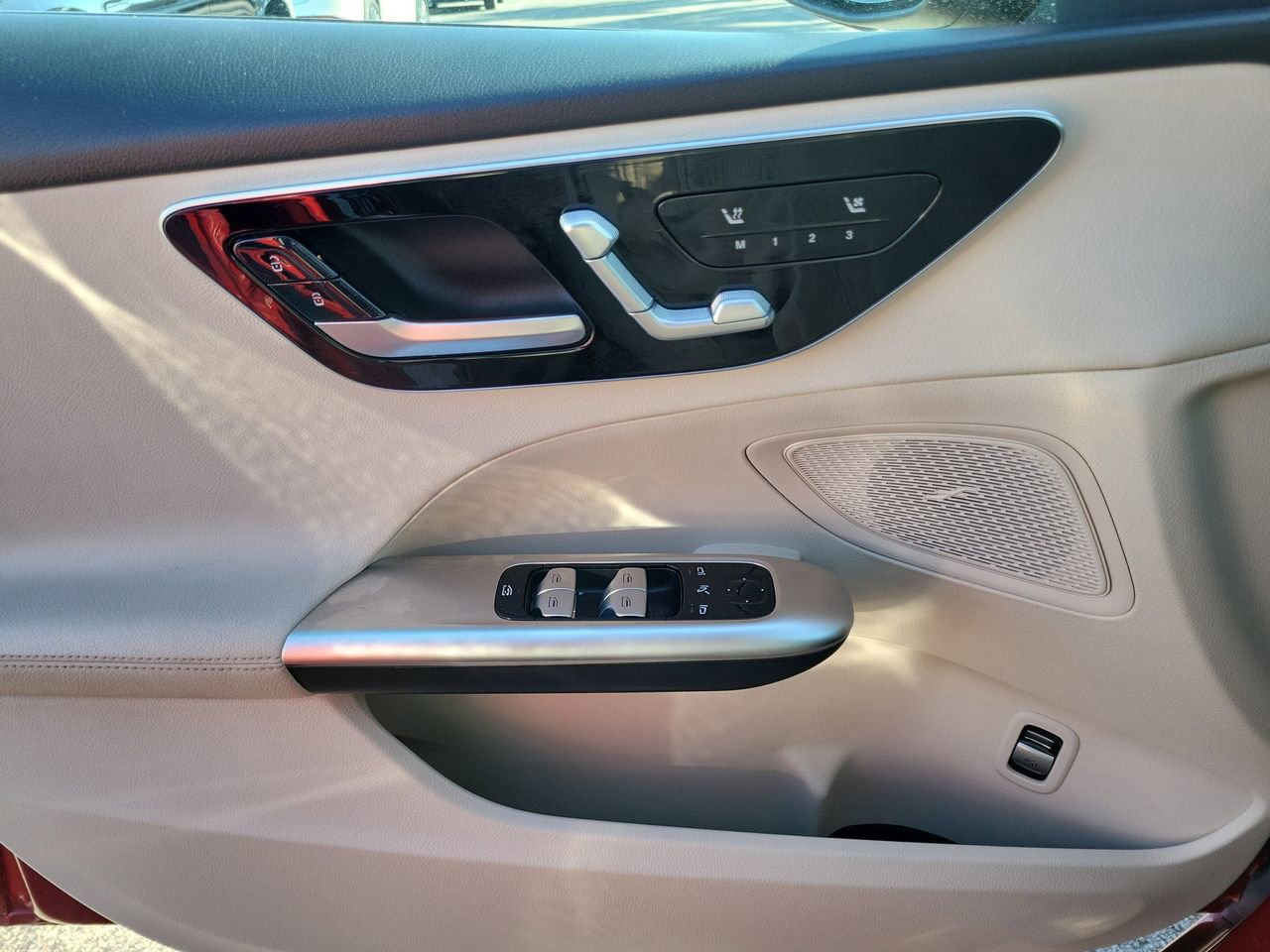 Used 2022 Mercedes-Benz C 300 Sedan image 21