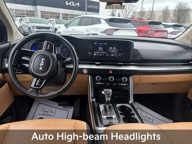 Used 2024 Kia Carnival LX image 16