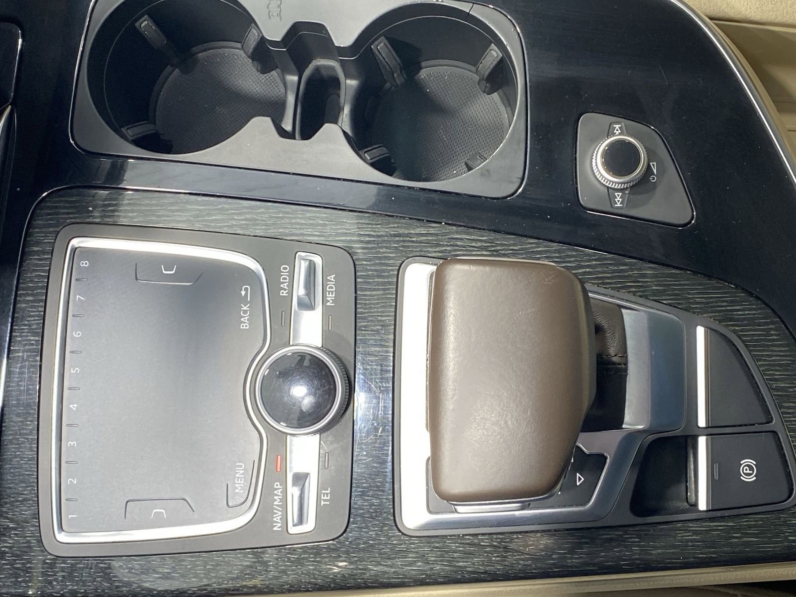 Used 2017 Audi Q7 3.0T Premium Plus image 20