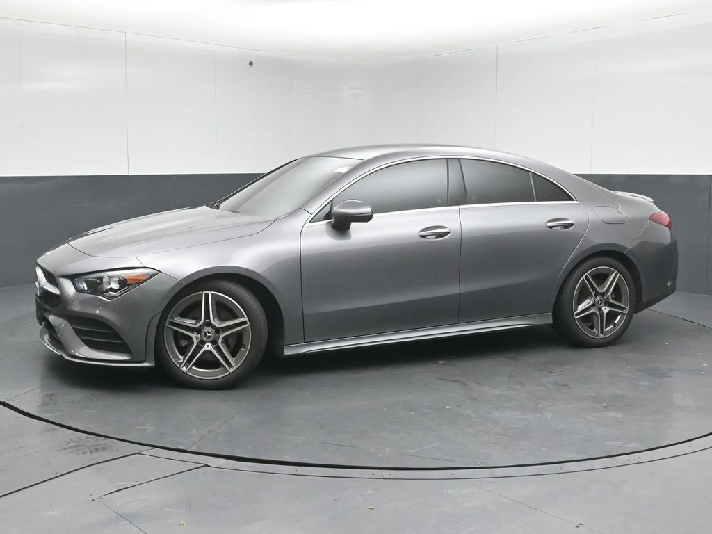 Used 2022 Mercedes-Benz CLA 250 4MATIC image 4