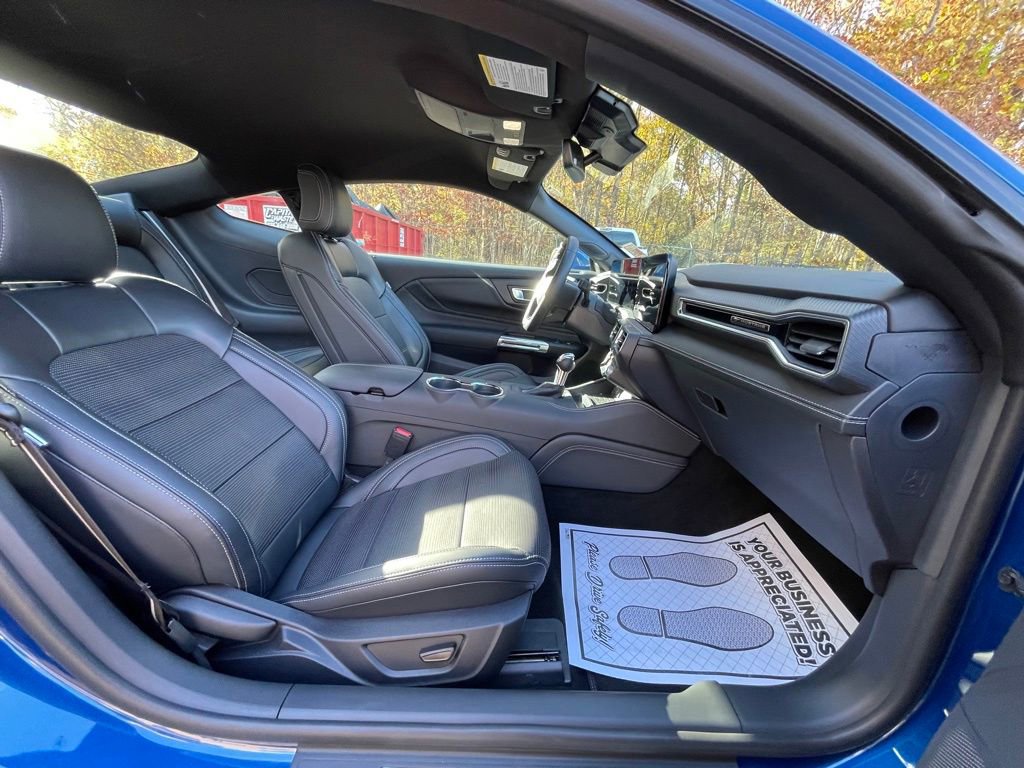 Used 2024 Ford Mustang Premium image 24