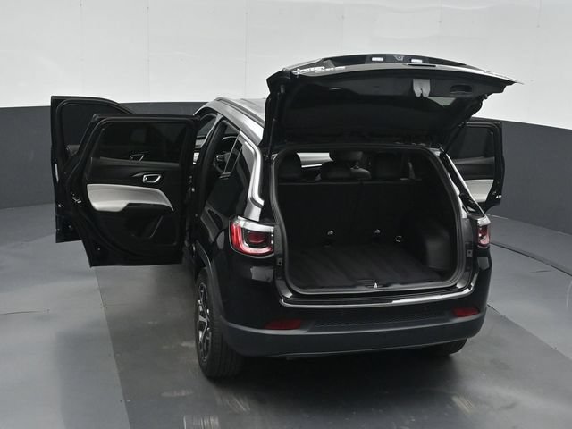 Used 2024 Jeep Compass Limited AWD/4WD image 58