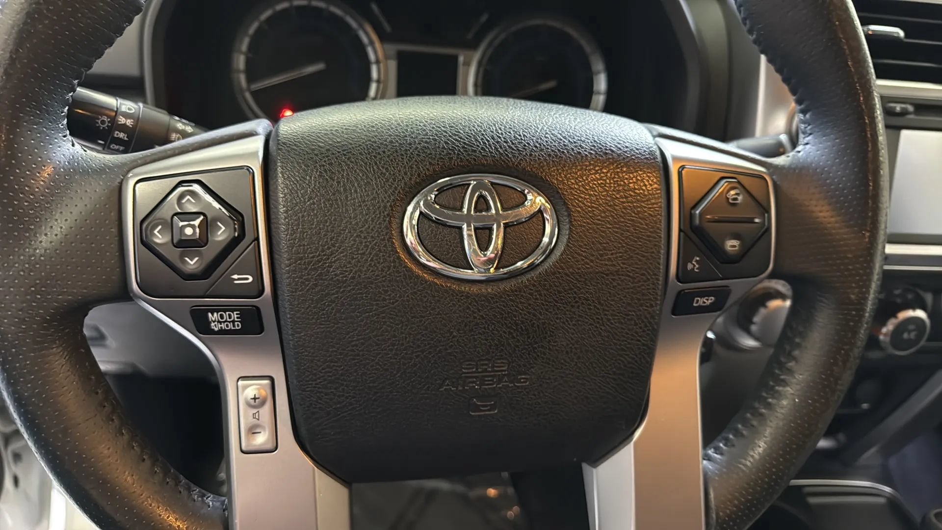 Used 2018 Toyota 4Runner SR5 RWD image 17
