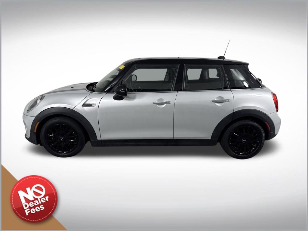 Used 2019 MINI Cooper 4-Door Hardtop image 7
