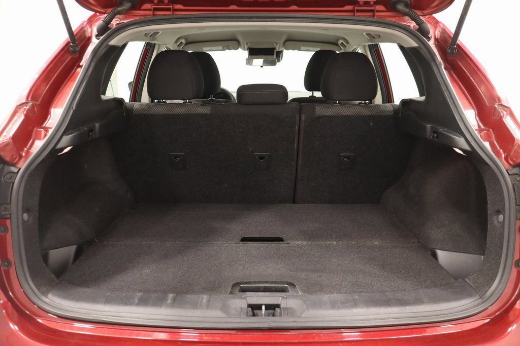 Used 2019 Nissan Rogue Sport SV image 19