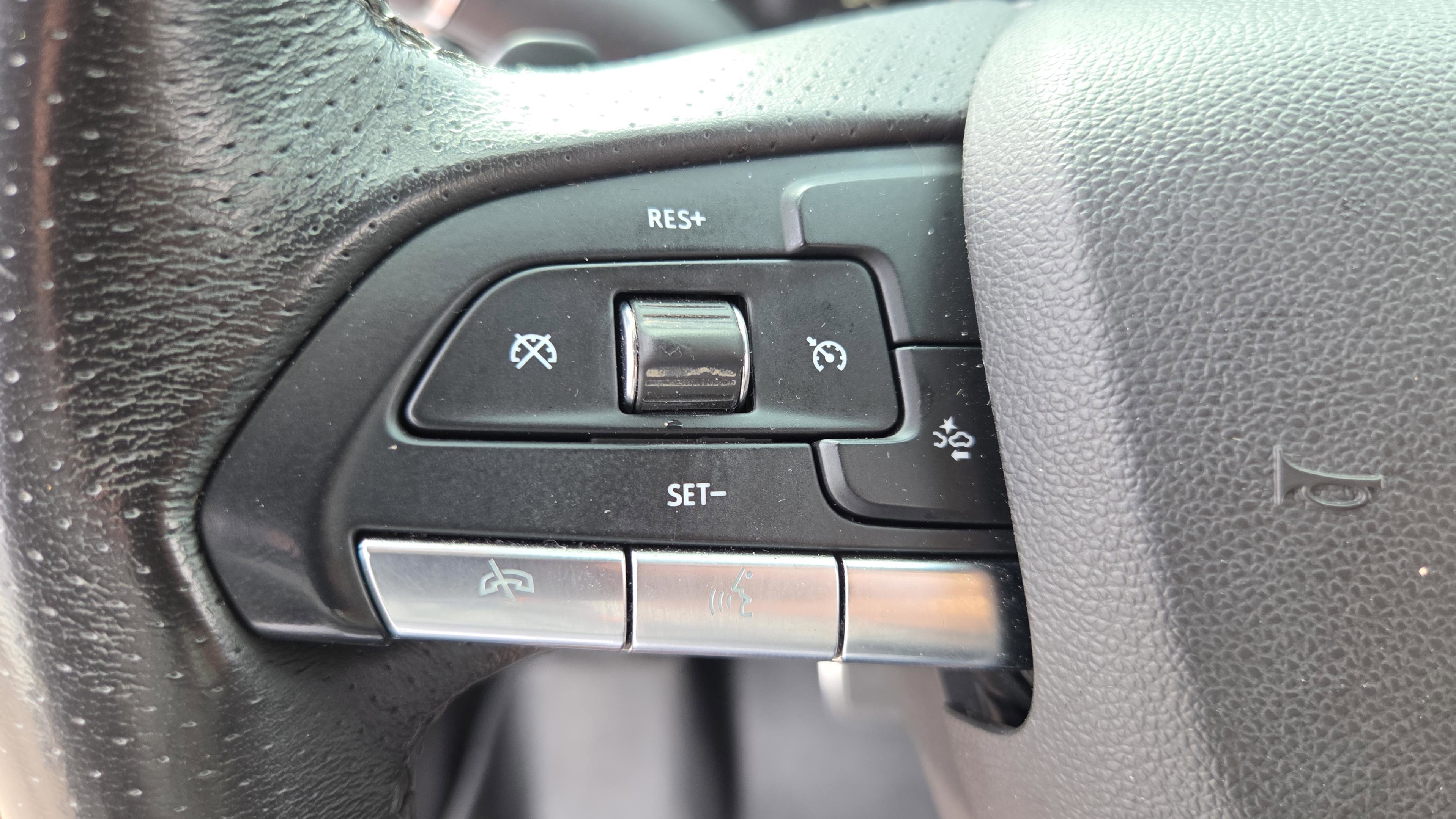 Used 2020 Cadillac XT4 Sport w/ Driver Awareness Package image 30