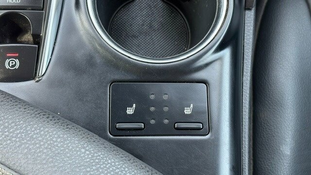 Used 2020 Toyota Camry XSE w/ Blackout Package FWD image 19