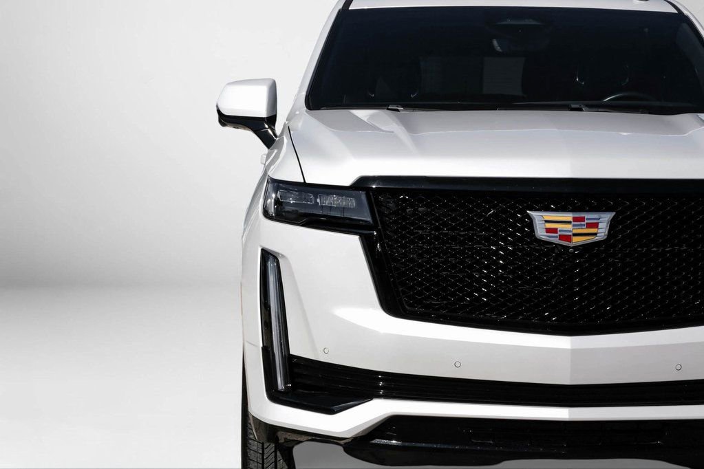 Used 2023 Cadillac Escalade Sport w/ Touring Package image 45