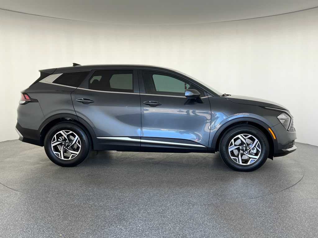 Used 2023 Kia Sportage LX FWD video 2