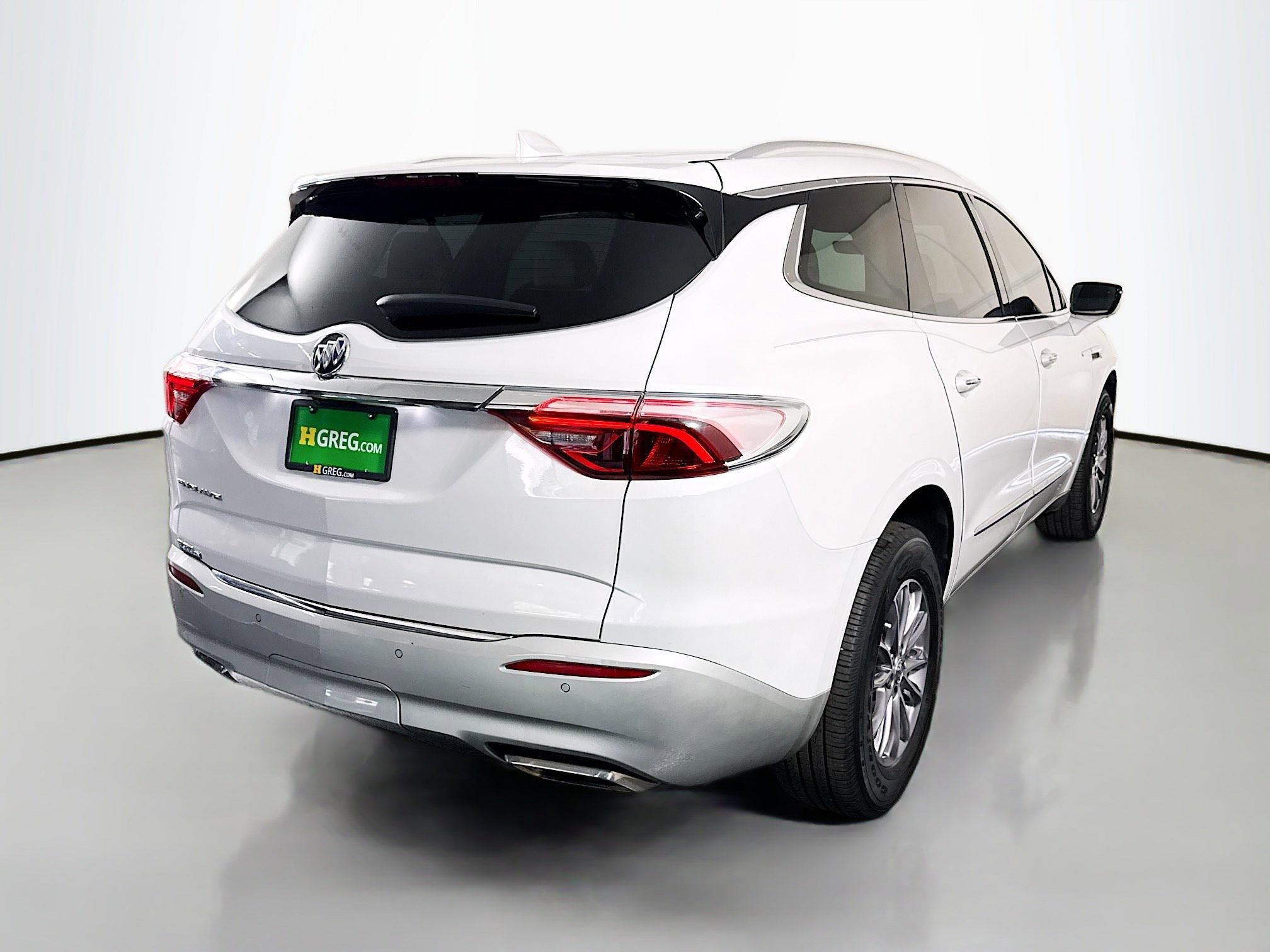 Used 2023 Buick Enclave Essence FWD image 10