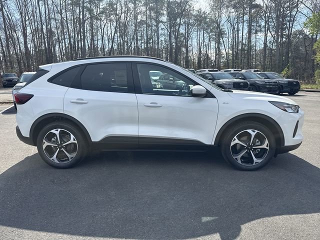 Used 2025 Ford Escape ST-Line Select w/ Tech Pack #1 AWD/4WD image 9