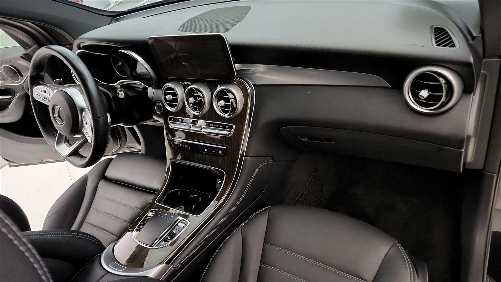 Used 2020 Mercedes-Benz GLC 300 4MATIC image 14