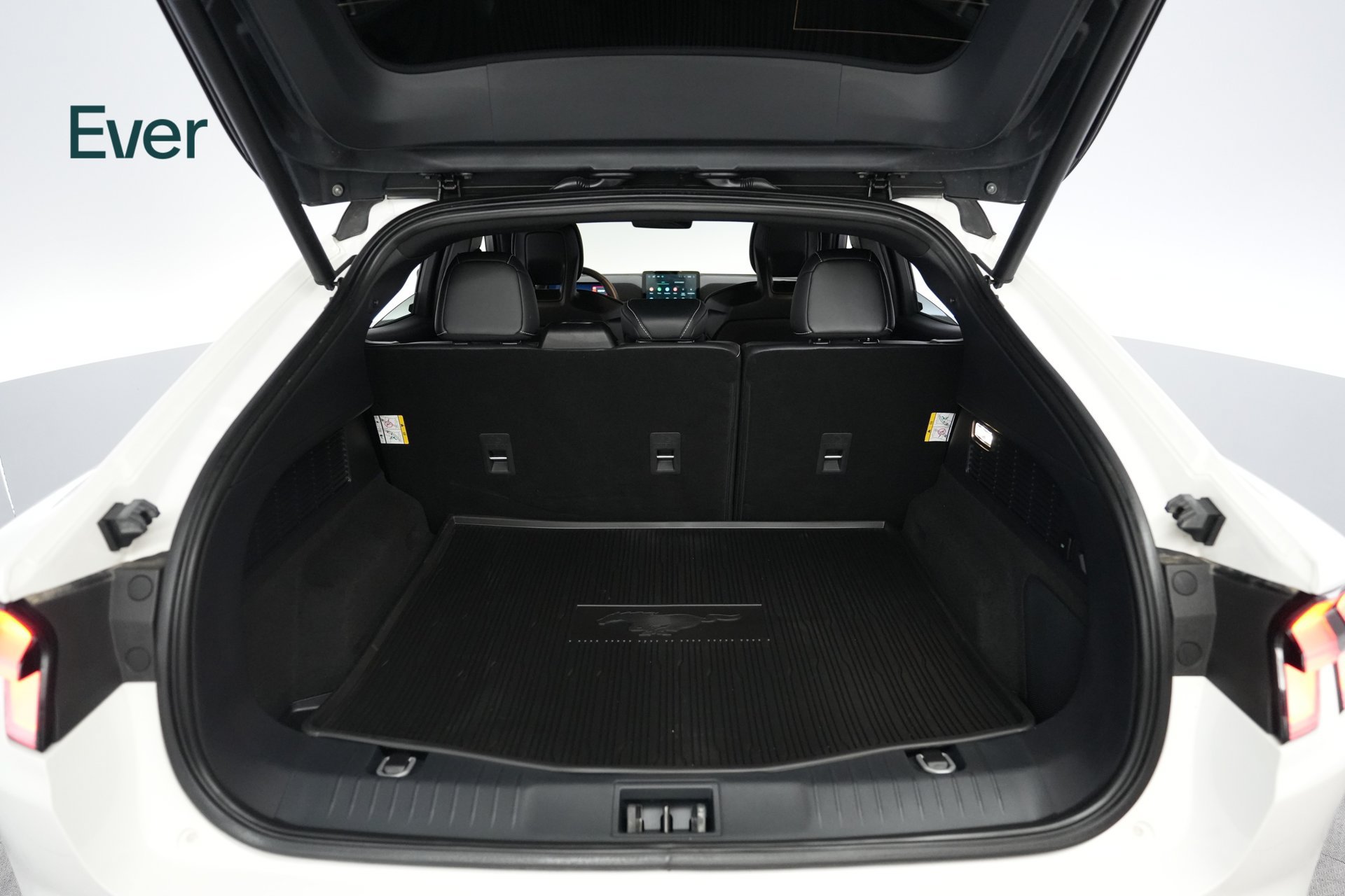 Used 2025 Ford Mustang Mach-E GT AWD/4WD image 8