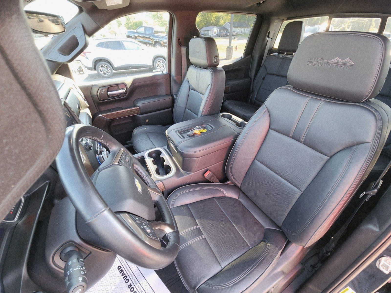 Used 2021 Chevrolet Silverado 1500 High Country w/ Technology Package AWD/4WD image 36