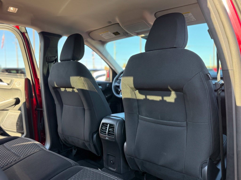 Used 2023 Ford Escape Active w/ Tech Pack #2 AWD/4WD image 16