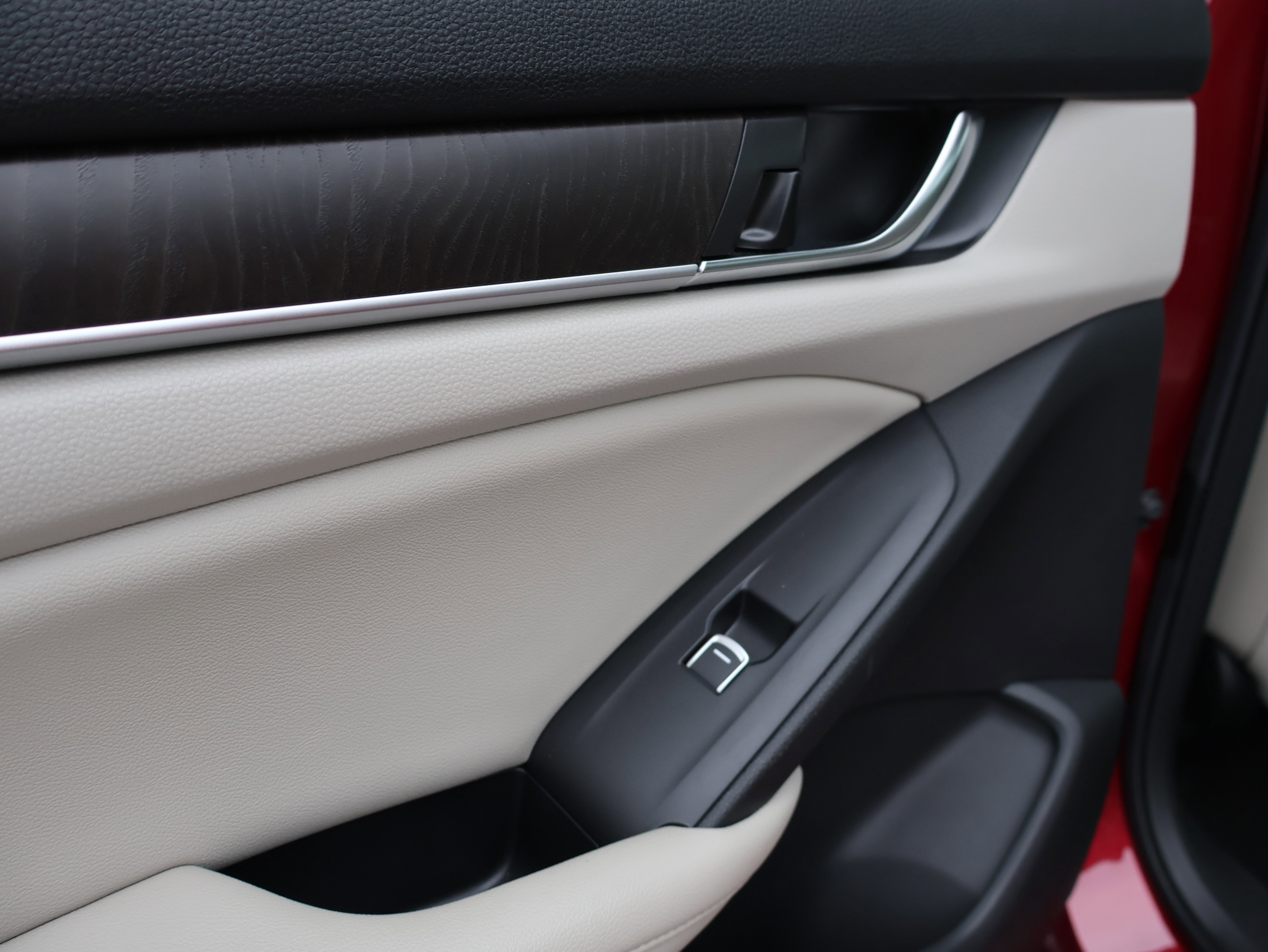 Used 2021 Honda Accord EX-L image 19