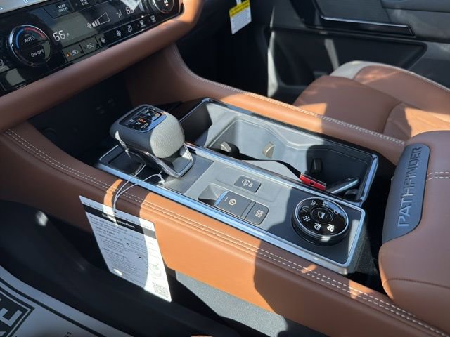 New 2026 Nissan Pathfinder Platinum AWD/4WD image 29