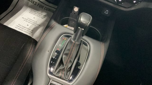 Used 2024 Honda HR-V Sport image 18