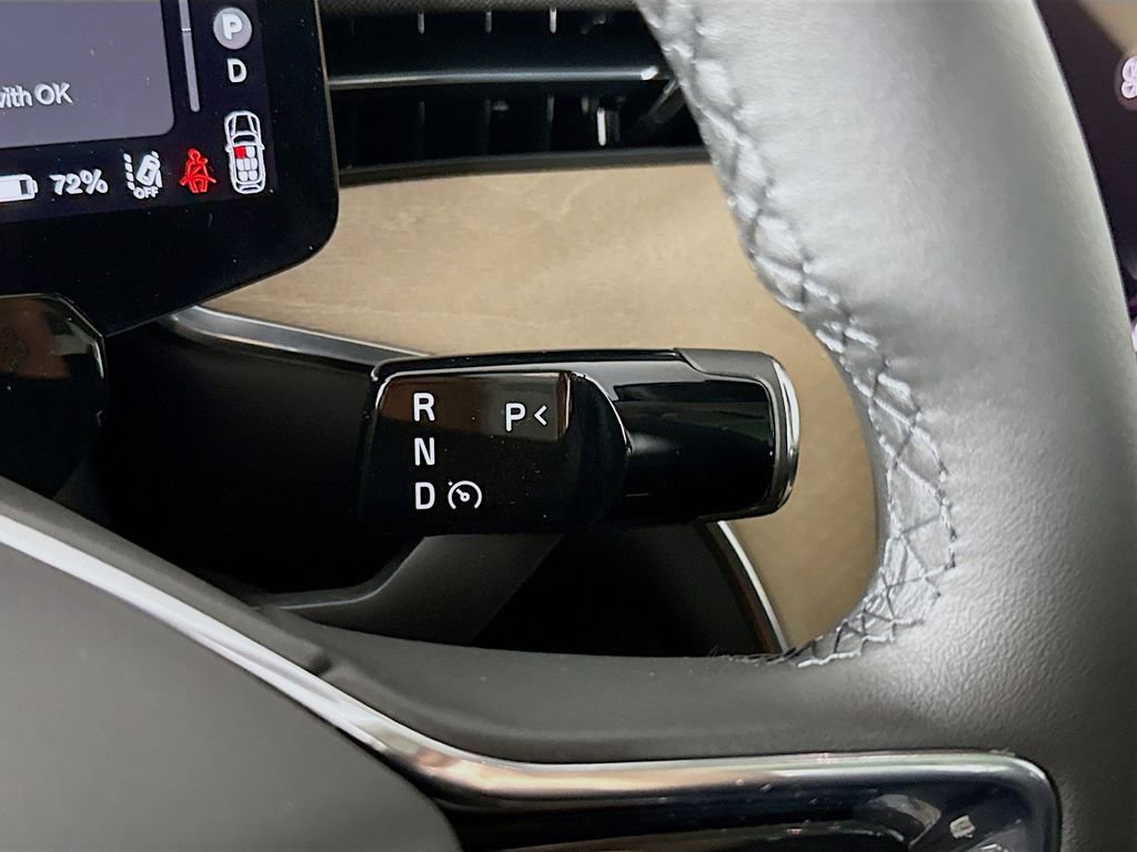 New 2025 Volvo EX90 Ultra w/ Protection Package Premier image 16