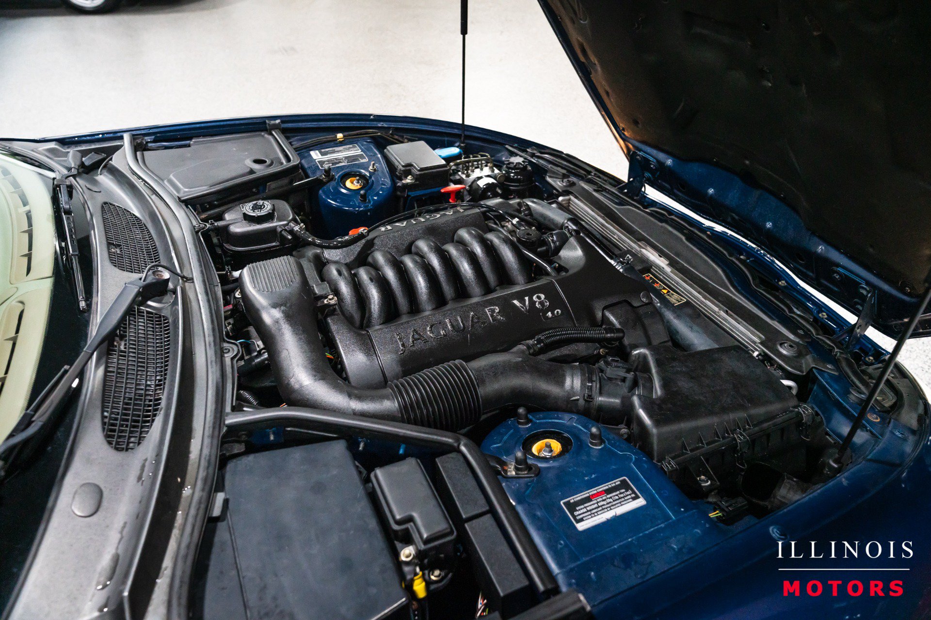 Used 2002 Jaguar XK8 Convertible RWD image 33